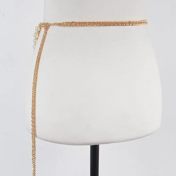 Oversized Layered Faux Pearl and Chain Belt - Picture 6 of 8